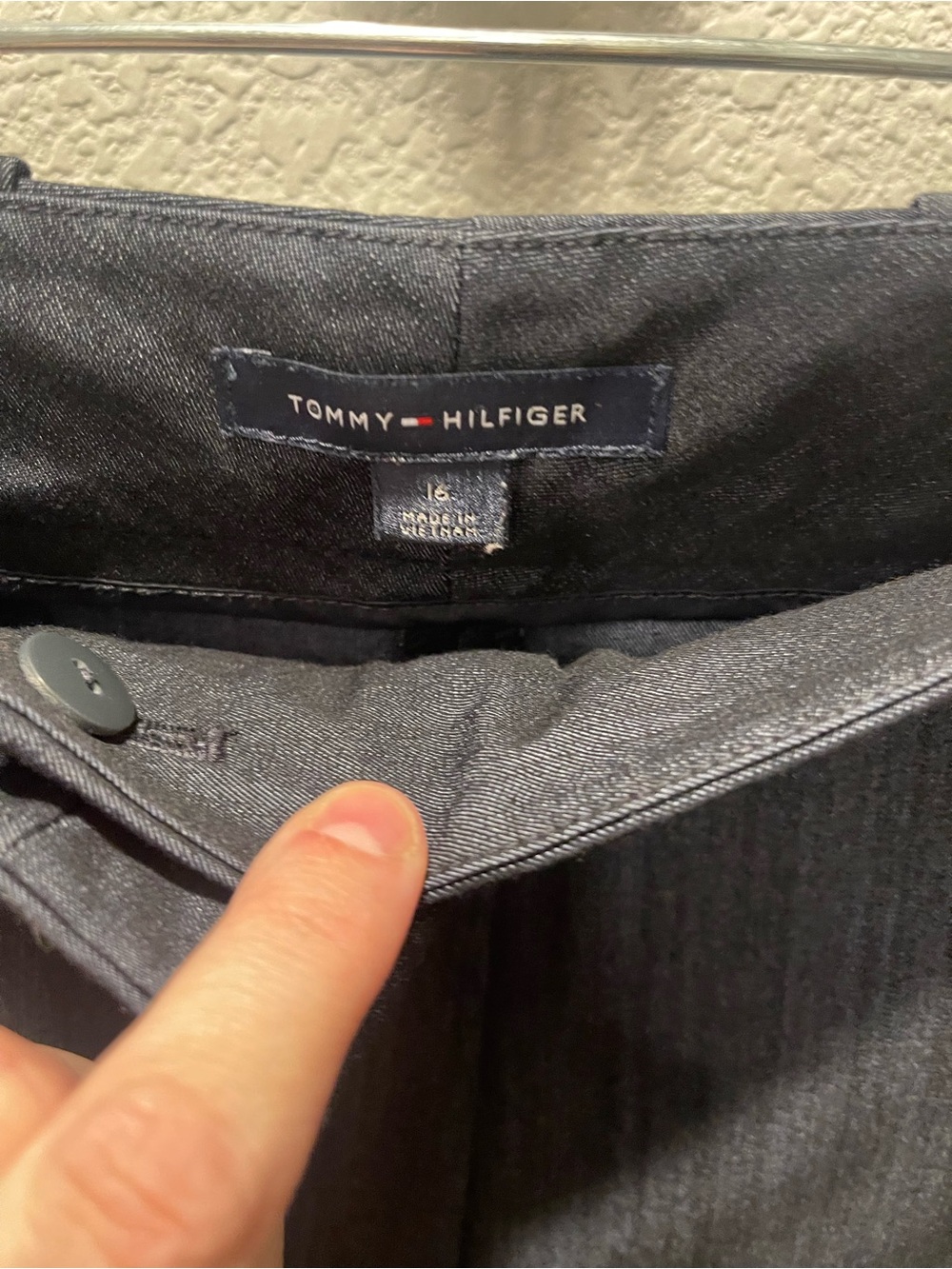 Tommy Hilfiger Men's Slim Straight Charcoal Gray Jeans